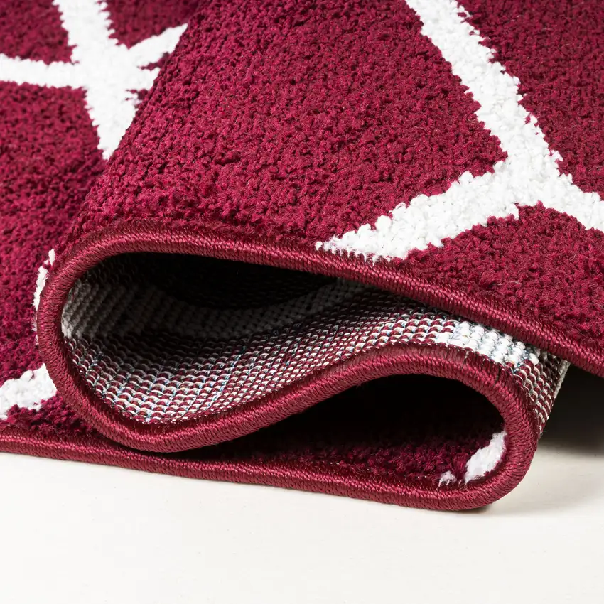 8' Diamond Runner Rug Photo 6