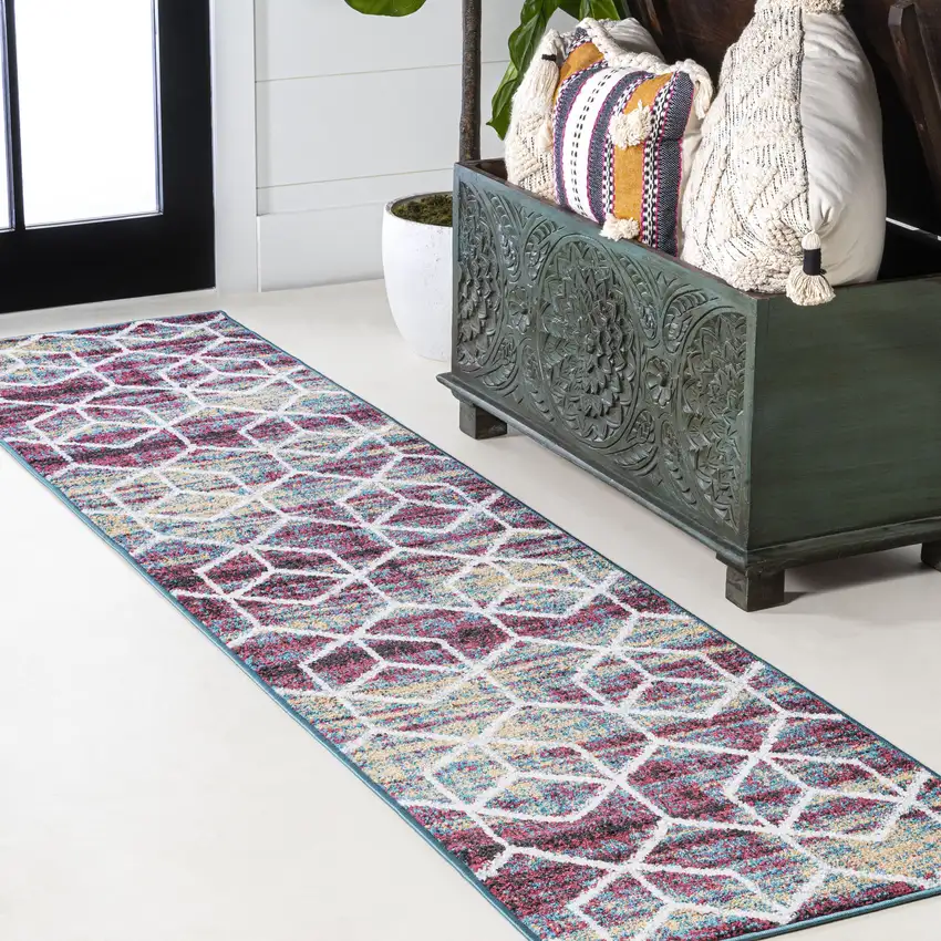8' Diamond Runner Rug Photo 5