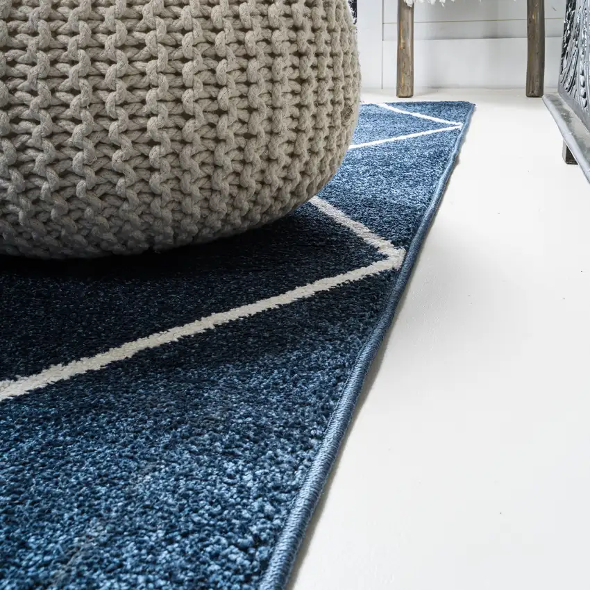 10' Diamond Runner Rug Photo 4