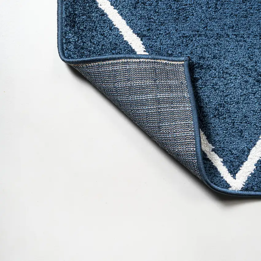 8' Diamond Runner Rug Photo 8