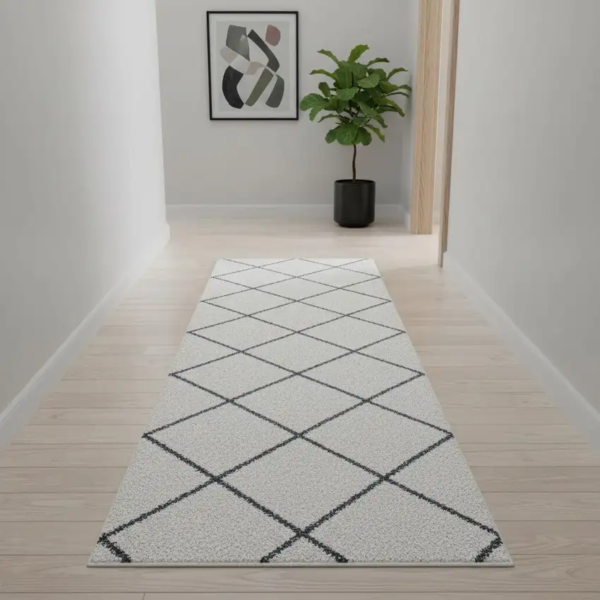 10' Diamond Runner Rug Photo 1