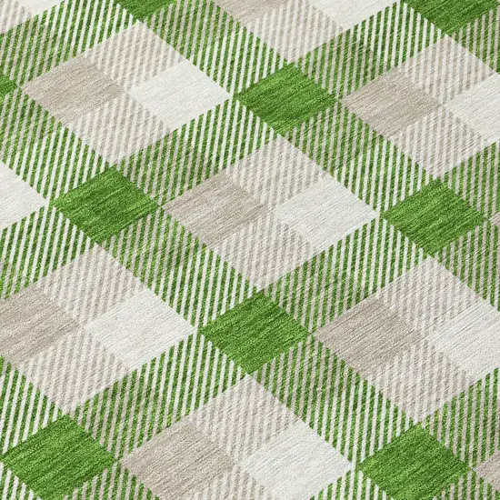 8' Emerald And Gray Round Plaid Washable Indoor Outdoor Area Rug Photo 9
