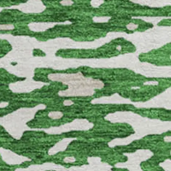 8' Emerald And Ivory Abstract Washable Round Rug With UV Protection Photo 2