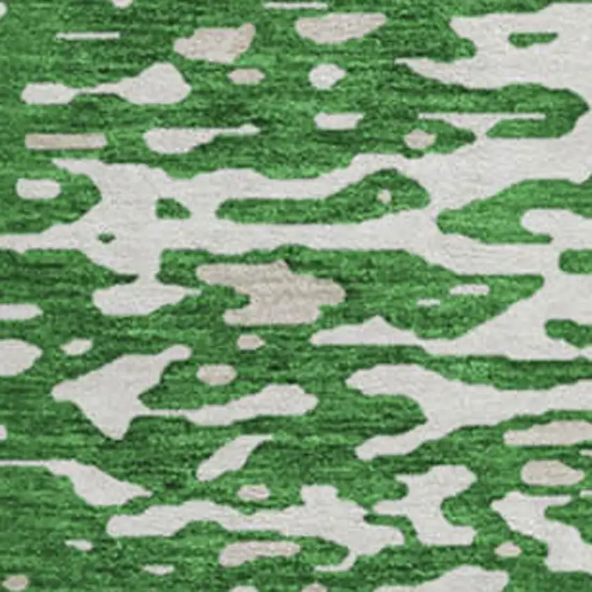 8' Emerald And Ivory Abstract Washable Round Rug With UV Protection Photo 3