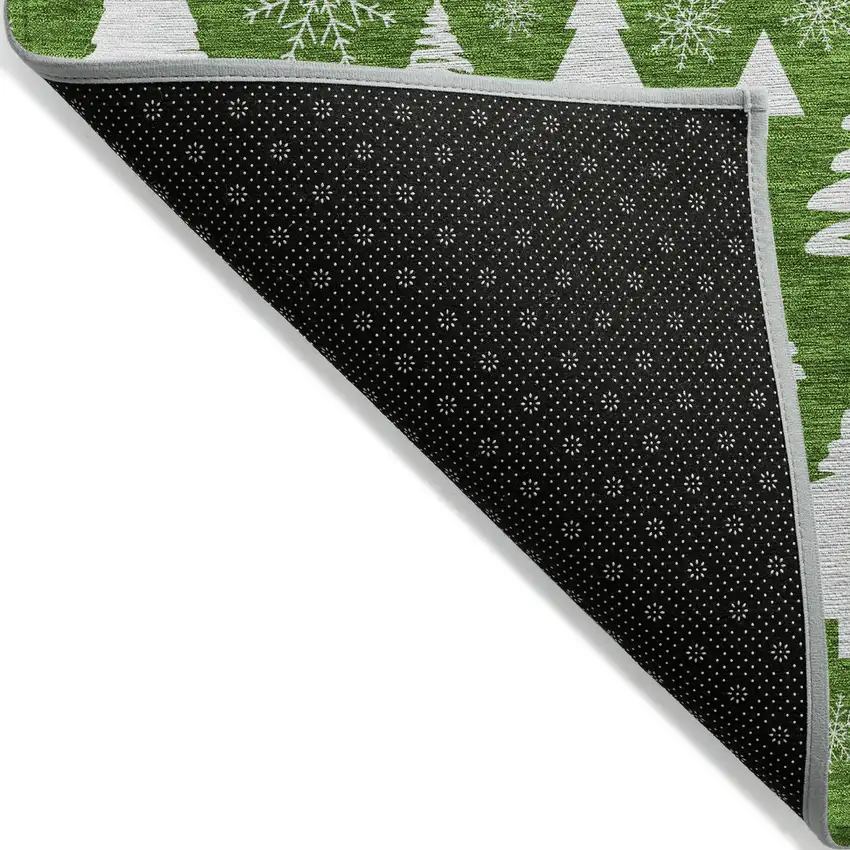 8' Emerald And Ivory Round Botanical Leaves Washable Indoor Outdoor Area Rug Photo 9