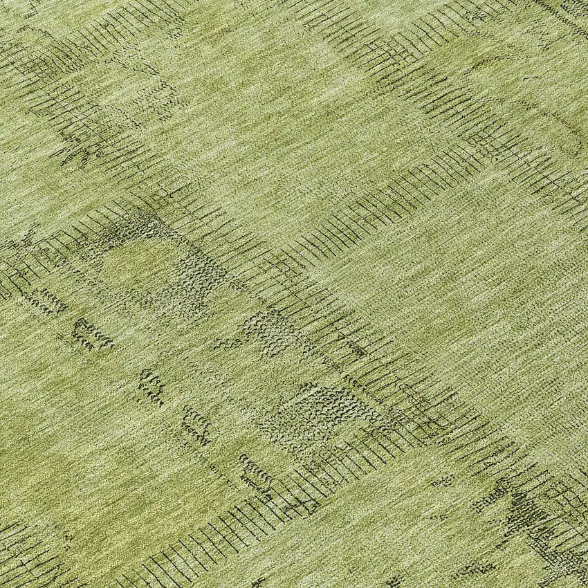 8' Fern Green And Artichoke Green Round Patchwork Washable Indoor Outdoor Area Rug Photo 8