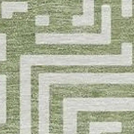 8' Fern Green And Copper Round Geometric Washable Indoor Outdoor Area Rug Photo 4