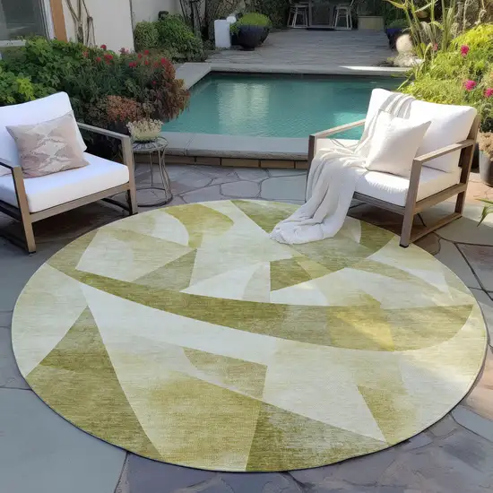 8' Fern Green And Gold Round Abstract Washable Indoor Outdoor Area Rug Photo 6