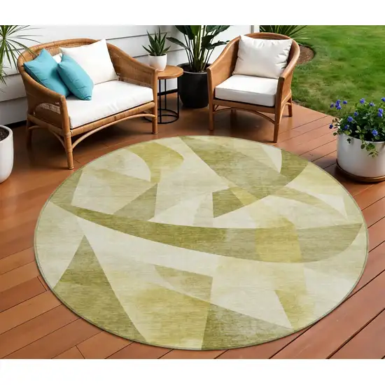 8' Fern Green And Gold Round Abstract Washable Indoor Outdoor Area Rug Photo 2