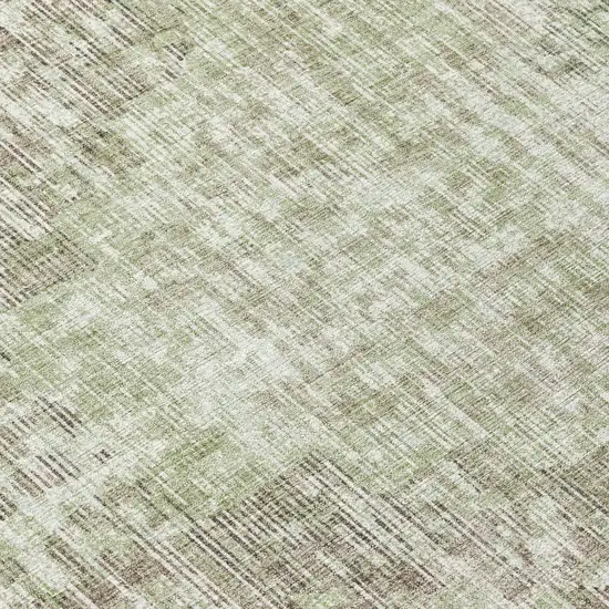 8' Fern Green And Ivory Round Geometric Washable Indoor Outdoor Area Rug Photo 9