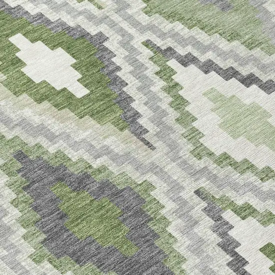 8' Fern Green Gray And Ivory Round Geometric Washable Indoor Outdoor Area Rug Photo 9