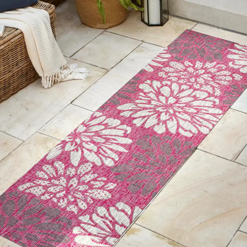 8' Fuchsia And Light Gray Floral Indoor Outdoor Runner Rug Photo 5