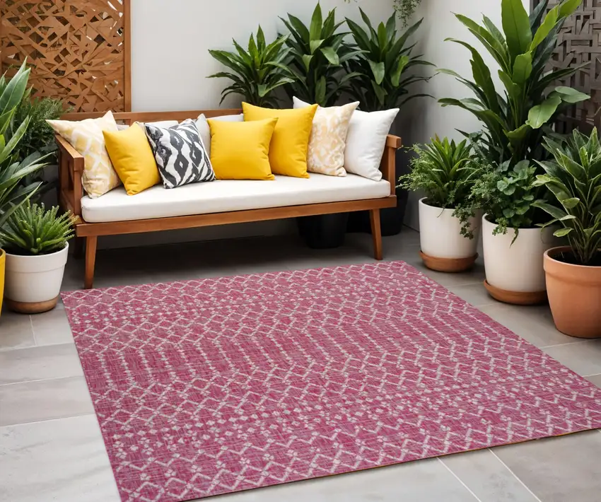 5' Fuchsia And Light Gray Square Trellis Indoor Outdoor Area Rug Photo 1