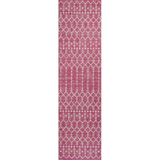 10' Fuchsia And Light Gray Trellis Indoor Outdoor Runner Rug Photo 3