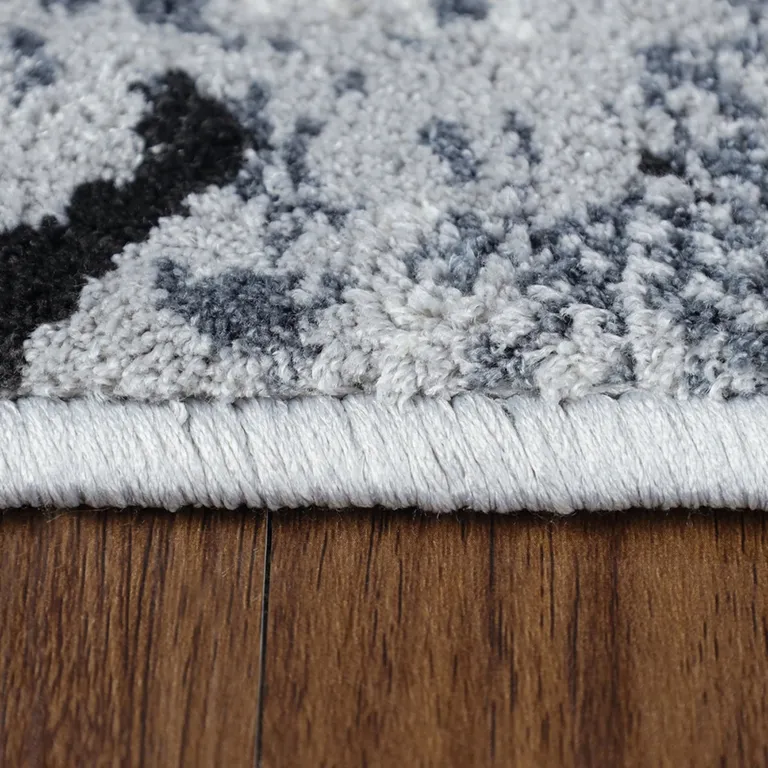 8' Geometric Medallion Stain Resistant Runner Rug Photo 1