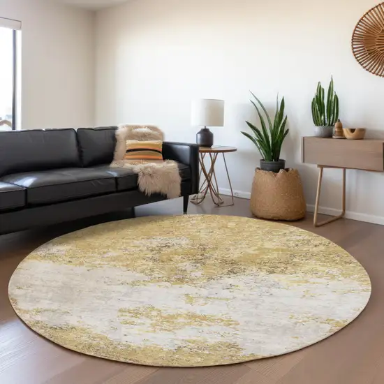 8' Gold And Beige Abstract Washable Round Rug With UV Protection Photo 4