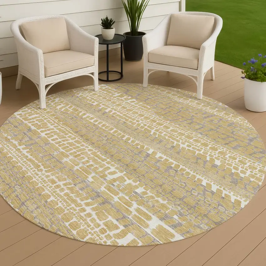 8' Gold And Beige Round Abstract Washable Indoor Outdoor Area Rug Photo 4