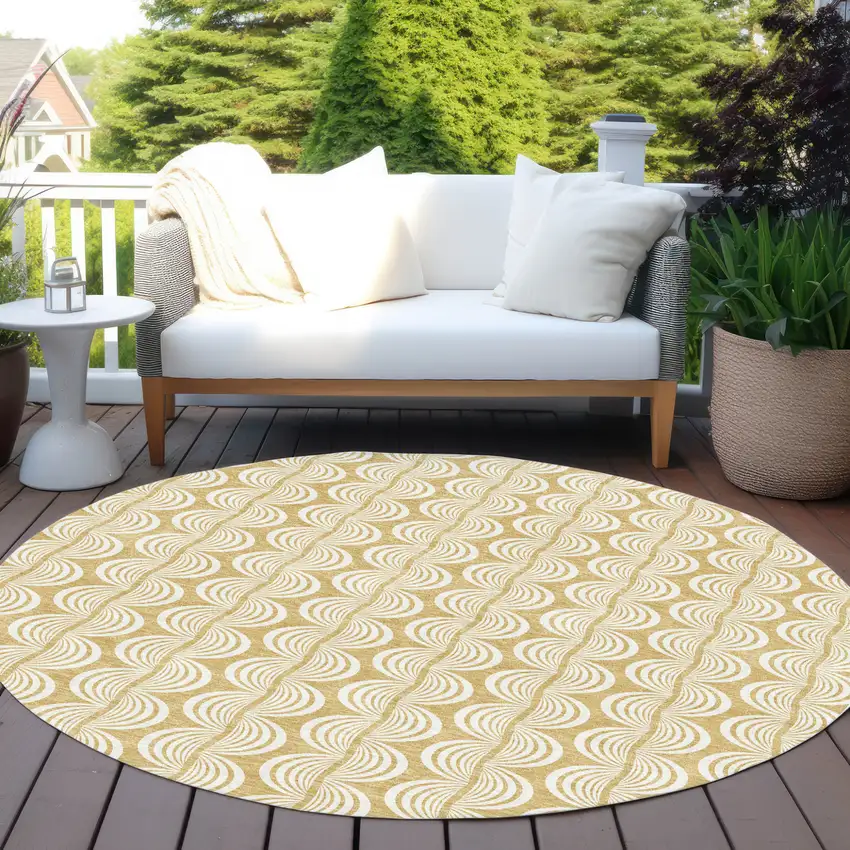 8' Gold And Beige Round Ogee Washable Indoor Outdoor Area Rug Photo 7