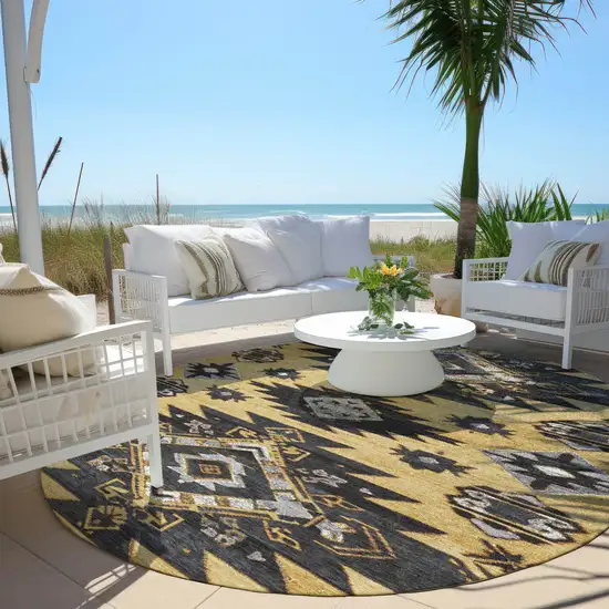 8' Gold And Charcoal Round Tribal Washable Indoor Outdoor Area Rug Photo 5