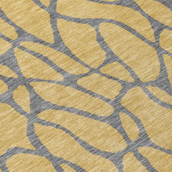 8' Gold And Gray Round Geometric Washable Indoor Outdoor Area Rug Photo 8
