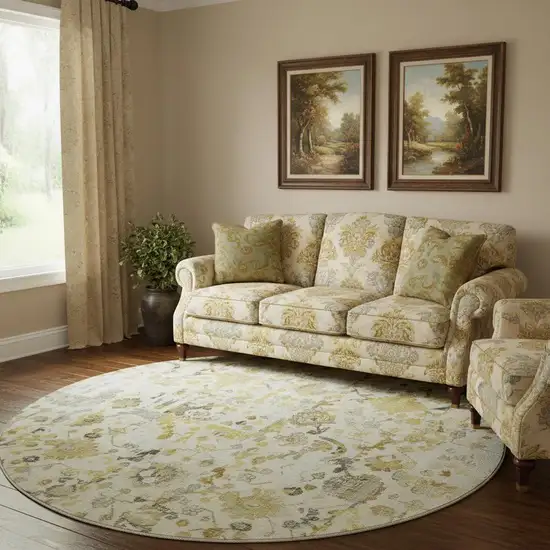 8' Gold And Ivory Patchwork Washable Round Rug With UV Protection Photo 2