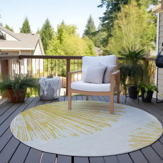 8' Gold And Ivory Round Abstract Washable Indoor Outdoor Area Rug Photo 6