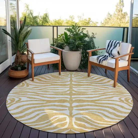 8' Gold And Ivory Round Animal Print Washable Indoor Outdoor Area Rug Photo 7