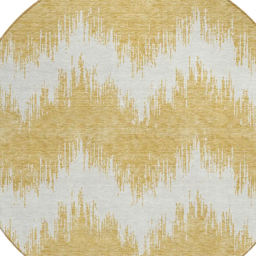 8' Gold And Ivory Round Chevron Washable Indoor Outdoor Area Rug Photo 5