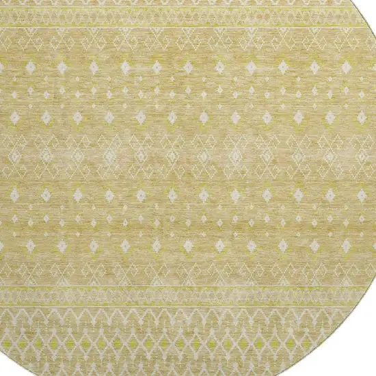 8' Gold And Ivory Tribal Washable Round Rug With UV Protection Photo 4