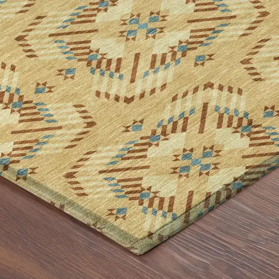 8' Gold And Wheat Round Geometric Washable Indoor Outdoor Area Rug Photo 5