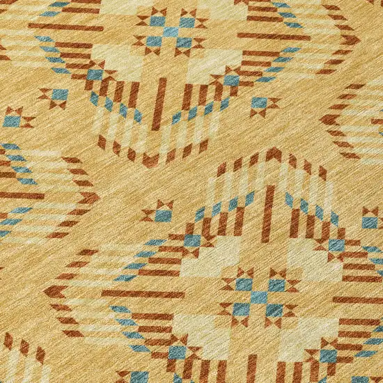 8' Gold And Wheat Round Geometric Washable Indoor Outdoor Area Rug Photo 6