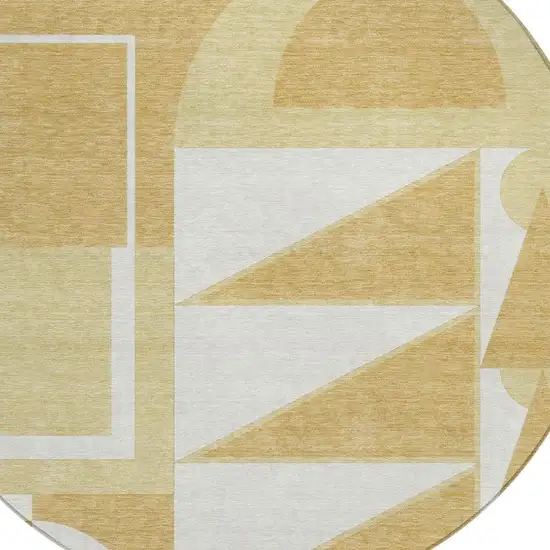 8' Gold And Wheat Round Geometric Washable Indoor Outdoor Area Rug Photo 3
