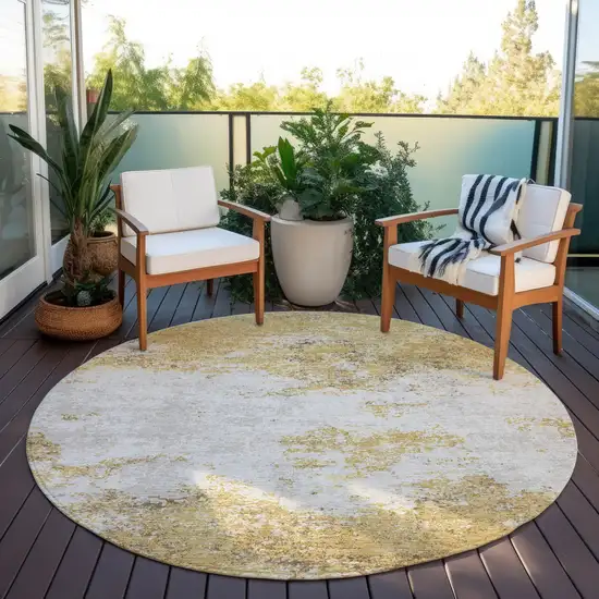 8' Gold Brown And Beige Round Abstract Washable Indoor Outdoor Area Rug Photo 5