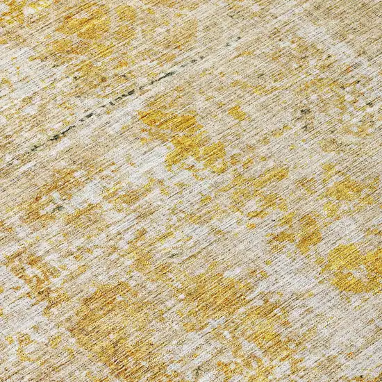 8' Gold Brown And Beige Round Geometric Washable Indoor Outdoor Area Rug Photo 8