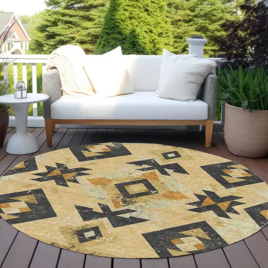 8' Gold Charcoal And Wheat Round Aztec Washable Indoor Outdoor Area Rug Photo 6