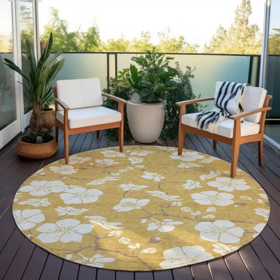 8' Gold Ivory And Brown Round Floral Washable Indoor Outdoor Area Rug Photo 5