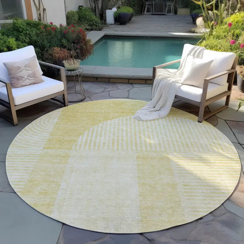 8' Gold Ivory And Yellow Round Geometric Washable Indoor Outdoor Area Rug Photo 6