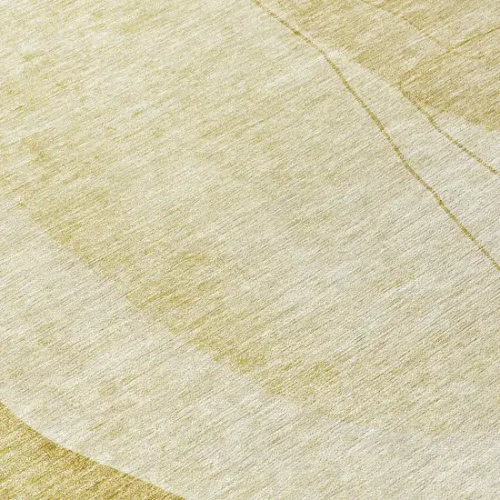 8' Gold Wheat And Beige Round Abstract Washable Indoor Outdoor Area Rug Photo 9