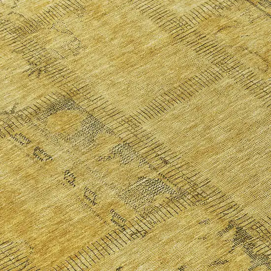8' Gold Wheat And Gray Round Patchwork Washable Indoor Outdoor Area Rug Photo 8