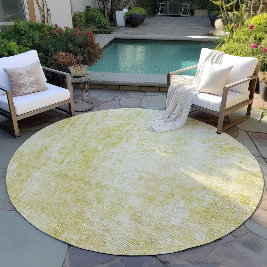 8' Gold Wheat And Ivory Round Abstract Washable Indoor Outdoor Area Rug Photo 6