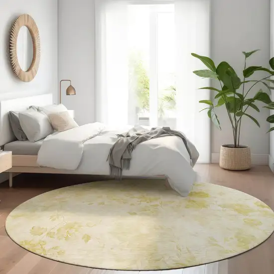 8' Gold Wheat And Ivory Round Floral Washable Indoor Outdoor Area Rug Photo 7