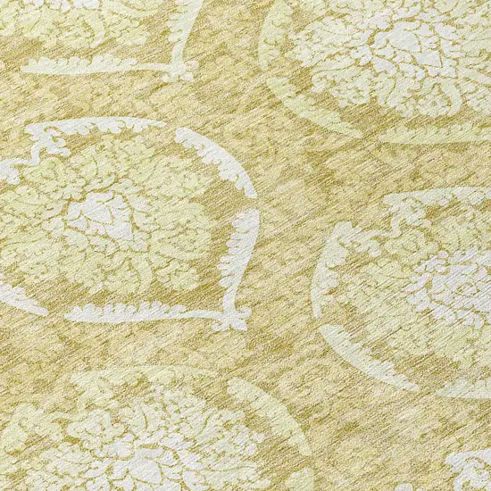 8' Gold Wheat And Ivory Round Medallion Washable Indoor Outdoor Area Rug Photo 8