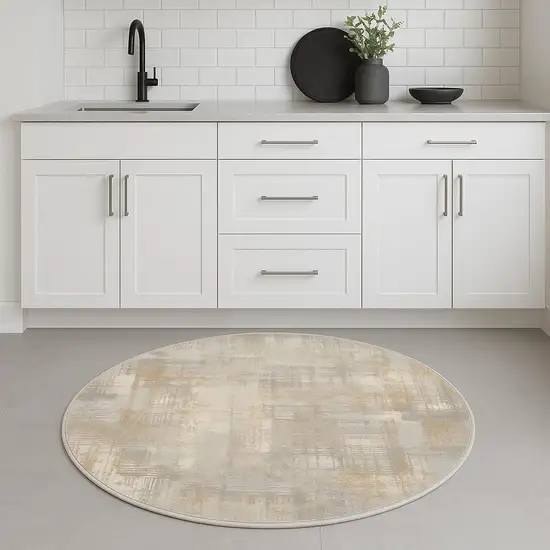 4' Gray Abstract Power Loom Round Rug Photo 1