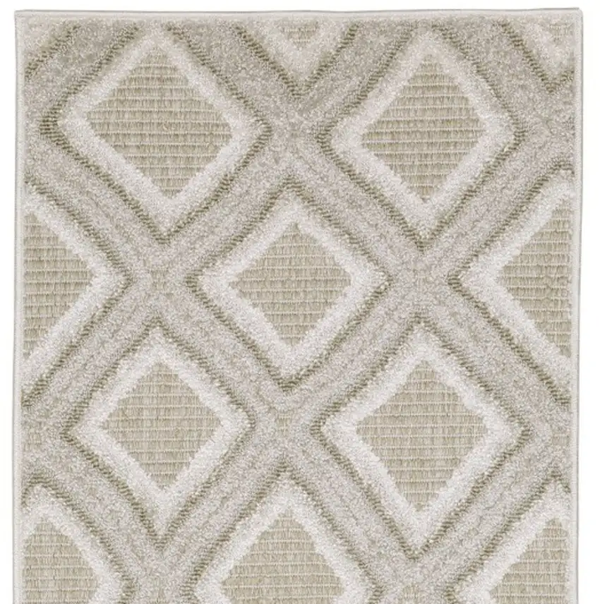 8' Gray And Beige Diamond Runner Rug Photo 5