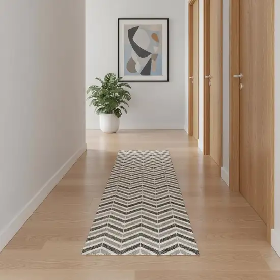 18' Gray And Beige Geometric Runner Rug Photo 1