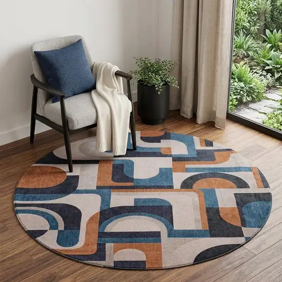 5' Gray And Beige Geometric ,Washable, Non Skid Round Rug Photo 1
