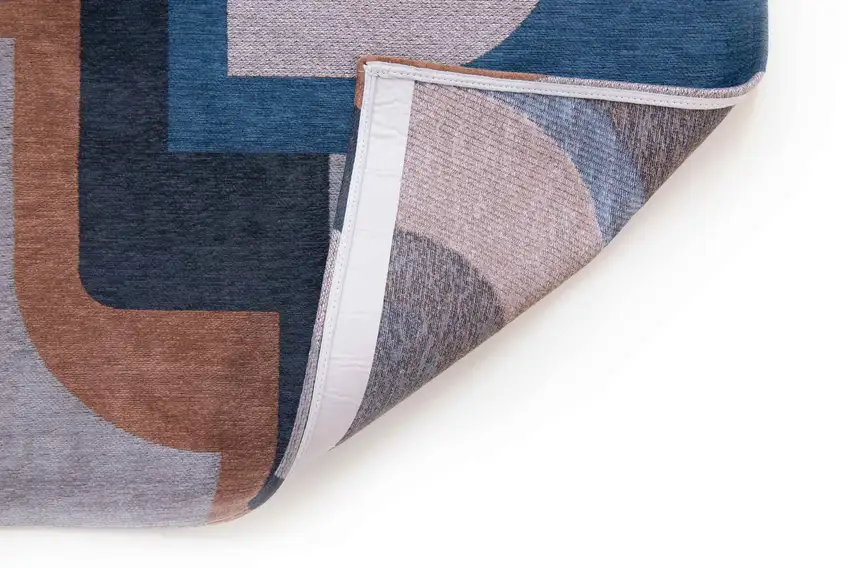5' Gray And Beige Geometric ,Washable, Non Skid Round Rug Photo 7