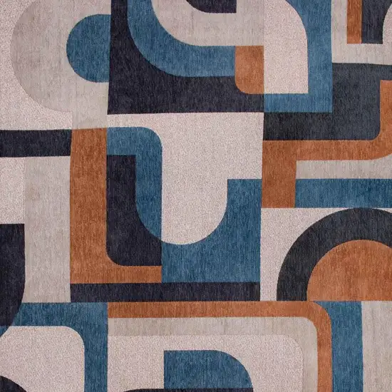 5' Gray And Beige Geometric ,Washable, Non Skid Round Rug Photo 3