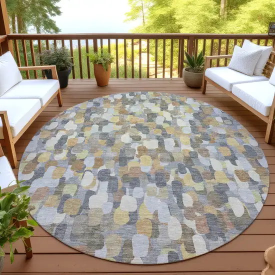 8' Gray And Beige Round Abstract Washable Indoor Outdoor Area Rug Photo 4