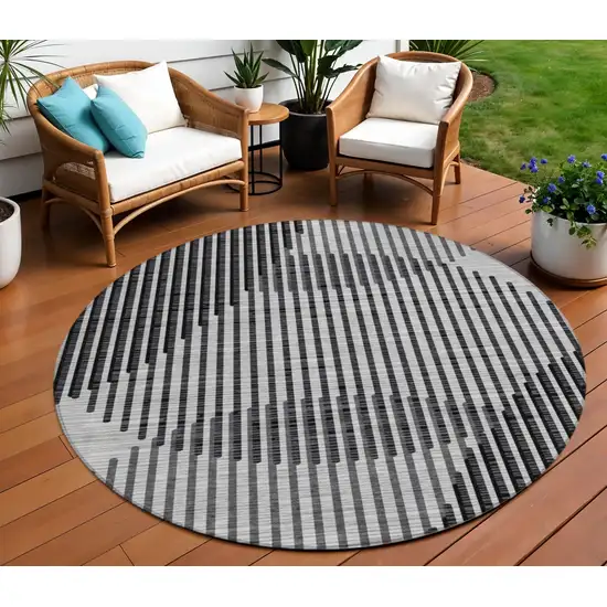 8' Gray And Black Round Geometric Washable Indoor Outdoor Area Rug Photo 1